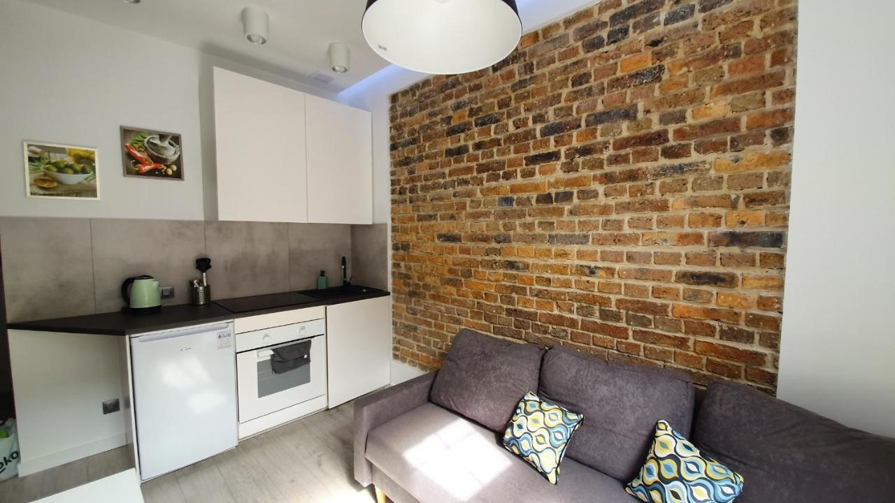 קטוביץ Modern Apartment In The City Center מראה חיצוני תמונה