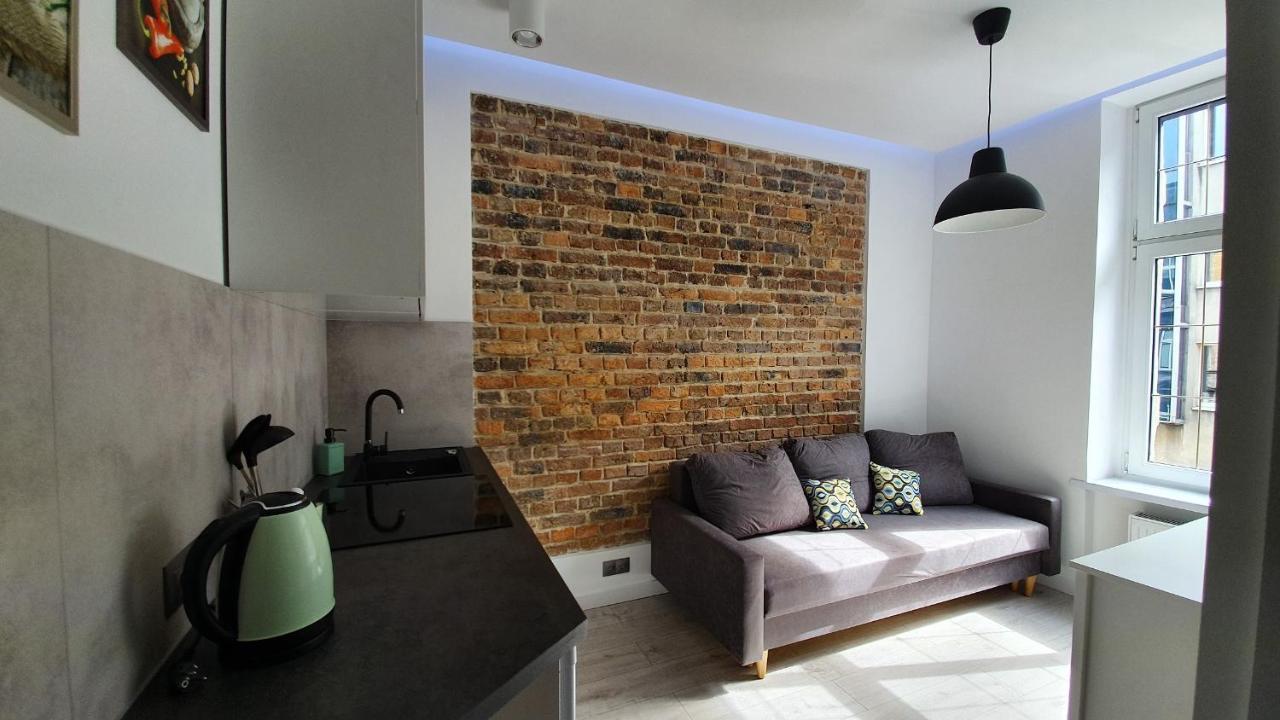 קטוביץ Modern Apartment In The City Center מראה חיצוני תמונה